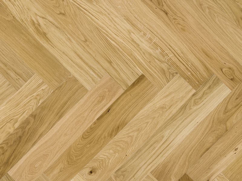 Barista Oak Herringbone Crema Brushed 130 x 14 x 725mm