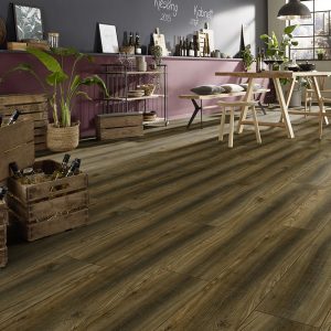 Dynamic Plus Plank Port Oak Laminate Flooring AC4 8mm