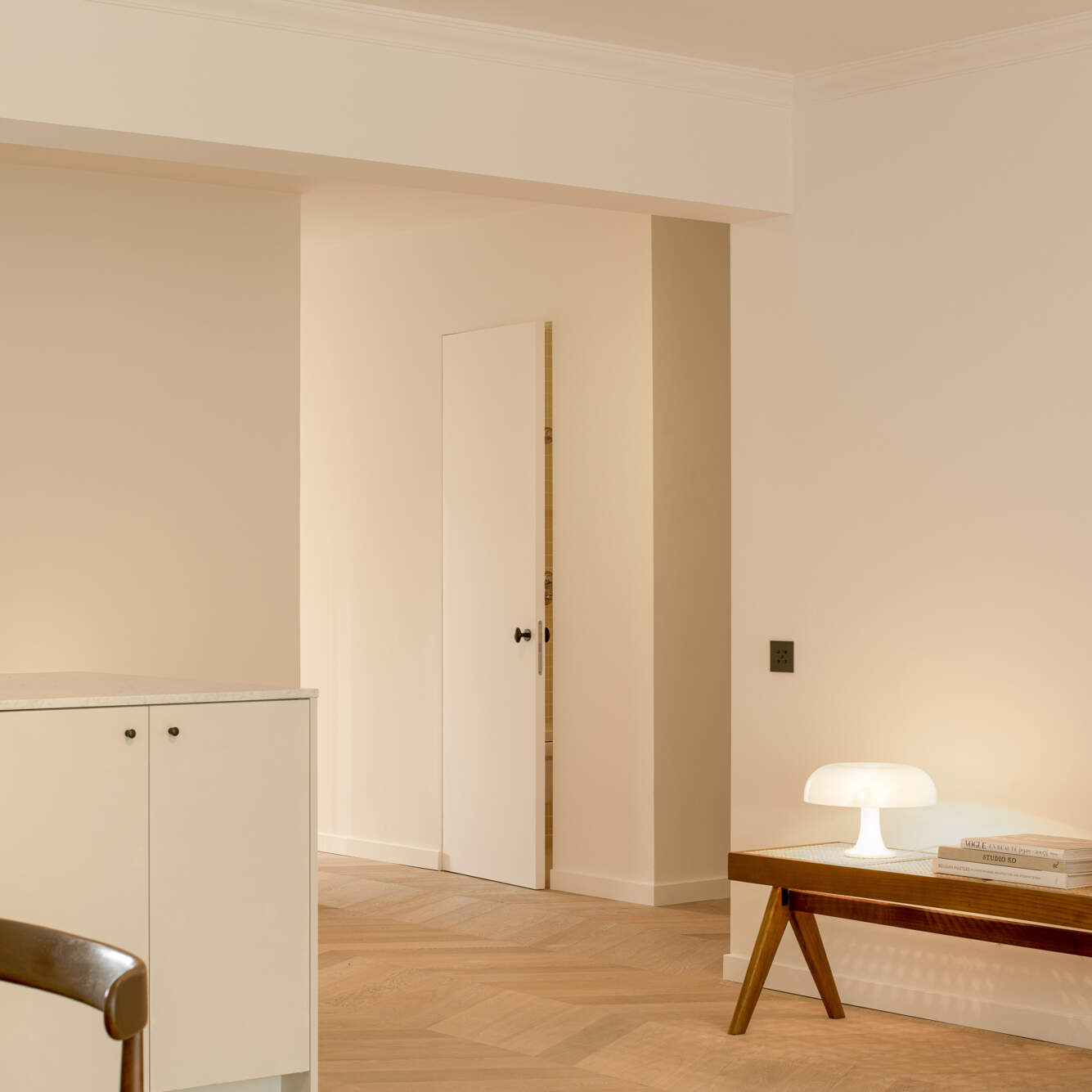 Argenta Invisidoor DL Sliding Door System - Image 3